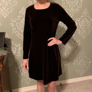 Brown Long Sleeve Velvet Dress